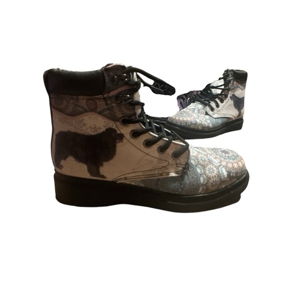 Big Black Dog Themed Woman's Sz 9.5 Short Hiking Fashion Boots Fabric Design - Picture 6 of 12